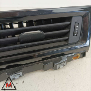 Audi A1 Mk2 d'occasion 2018, grille d'aération centrale 82B820951B (85330) - Product Image 3