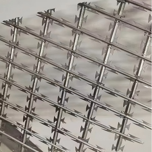 Alambre de Hierro Galvanizado con Orificios Cuadrados, Alambre de Púas Tipo Diamante, <span class=keywords><strong>Malla</strong></span> de Alambre de Seguridad <span class=keywords><strong>Perimetral</strong></span> Antirrobo para Construcción, <span class=keywords><strong>Precio</strong></span> de Fábrica - Product Image 6
