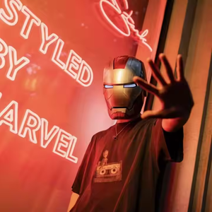 Nouveau <span class=keywords><strong>Casque</strong></span> Intelligent Portable <span class=keywords><strong>Iron</strong></span> <span class=keywords><strong>Man</strong></span> avec Masque en Plastique Télécommandé pour Halloween, Fête d'Anniversaire, et Effet <span class=keywords><strong>de</strong></span> Changement <span class=keywords><strong>de</strong></span> Visage - Product Image 6