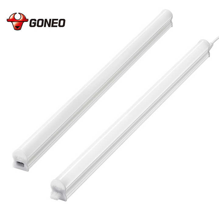 Adjustable Square Tube LED Batten Lights Energy Saving Integrated Dust ...