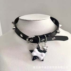 สร้อยคอแบบ Y2K - Product Image 2