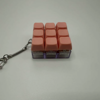 Porte-clés anti-stress personnalisable, jouet coloré en forme de clavier et porte-clés en plastique pour soulager l'irritabilité