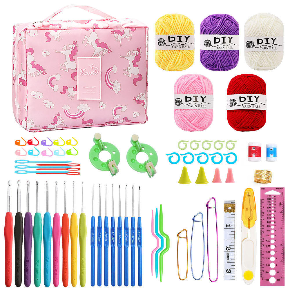 02.Rainbow horse crochet set + accessories