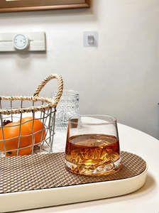 Vasos de Vino de Cristal sin Tallo con Base de Madera y Diseño de Montaña, Personalizados, Económicos, al por Mayor para Hoteles - Product Image 5