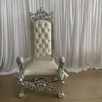 Offre Spéciale : Mobilier de Luxe – Canapé de Mariage Royal pour la Mariée et le Marié, Chaises Trône Dorées