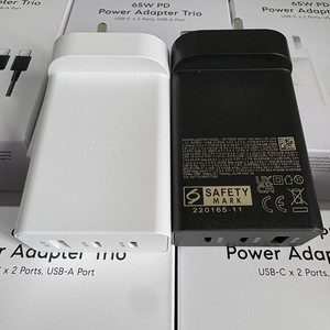 Chargeur de téléphone 65W USB C Adaptateur 3 ports Type C Chargeur super rapide Tipo 65W Adaptateur d'alimentation PD avec câble pour Samsung S26 S25 S24 - Product Image 2