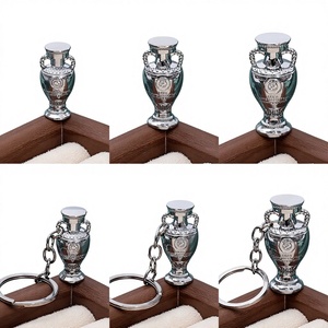 Porte-clés Ornement Trophée Coupe d'Europe de Football Souvenir La Liga Serie A pour Modèle <span class=keywords><strong>01</strong></span> Accessoire - Product Image 2