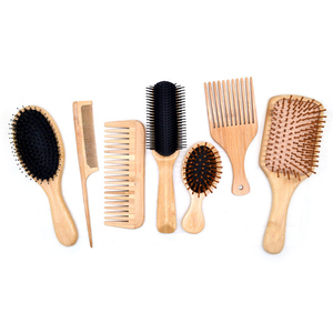 <span class=keywords><strong>Brosse</strong></span> à cheveux ronde en poils <span class=keywords><strong>de</strong></span> <span class=keywords><strong>sanglier</strong></span> doux naturels respectueux <span class=keywords><strong>de</strong></span> l'environnement Peigne <span class=keywords><strong>de</strong></span> massage en bambou en bois organique sain <span class=keywords><strong>Brosse</strong></span> à cheveux à manche en bois - Product Image 2