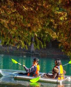 <span class=keywords><strong>Kayak</strong></span> <span class=keywords><strong>transparent</strong></span> en PC de 6 mm pour deux personnes, bateau à rames <span class=keywords><strong>transparent</strong></span>, charge maximale 200 kg, canoë de loisirs pour complexe hôtelier, vente en gros à prix abordable - Product Image 4