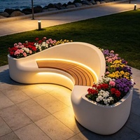 Op maat gemaakte ovale bloembak voor buiten, onregelmatige vorm, grote maat, lichte Romeinse bloempot, glasvezel tuin decoratiebank