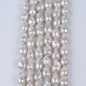 Perles d'eau douce blanches baroques faites à la main de Zhuji, pétales régénérés de 12 à 14 mm, trous de perlage, perles naturelles en gros - Product Image 3