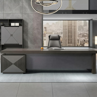 Bureau de direction en placage de bois, structure solide, table en forme de L, bureau spacieux pour le bureau du directeur