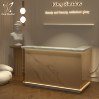 Comptoir de réception de bureau au design épuré, table de réception compacte pour petit salon de manucure