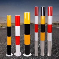 Poteaux de stationnement anti-corrosion durables en acier inoxydable et alliage d'aluminium pour immeubles de bureaux et écoles