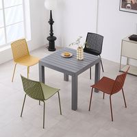 Chaise d'appoint en plastique avec structure métallique, idéale pour la maison, le bureau, les visites, les conférences scolaires et les loisirs – Nouveauté très prisée