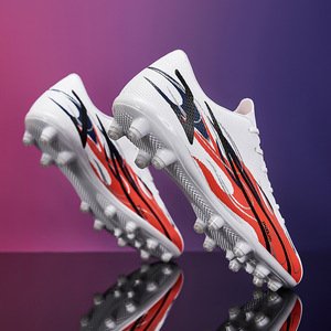 <span class=keywords><strong>Scarpe</strong></span> <span class=keywords><strong>da</strong></span> calcio Futsal transfrontaliere per ragazzi della gioventù all'ingrosso stagione autunnale <span class=keywords><strong>con</strong></span> borchie <span class=keywords><strong>scarpe</strong></span> <span class=keywords><strong>da</strong></span> allenamento per gli sport <span class=keywords><strong>da</strong></span> competizione del Campus - Product Image 1