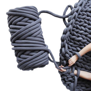 Tubo morbido ingombrante filato gigante per tessuto artigianale all'uncinetto, nodo intrecciato filo di lana di cotone per la maglia a mano coperta fai da te 1000g 2cm - Product Image 1