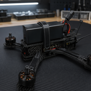 Sangle en cuir PU avec boucle auto-agrippante et anneau en <span class=keywords><strong>D</strong></span> métallique pour batterie de drone, pack LiPo RC UAV, avec logo personnalisé, vente en gros OEM - Product Image 4