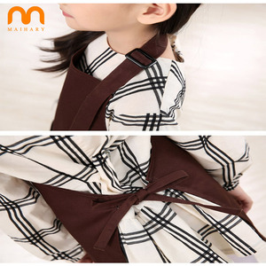 <span class=keywords><strong>Tablier</strong></span> <span class=keywords><strong>pour</strong></span> enfants étanche avec poches <span class=keywords><strong>pour</strong></span> filles et garçons avec logo personnalisé - Product Image 3