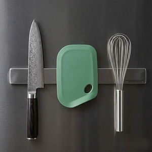 Racloir à pâte à sourde en acier inoxydable avec cœur en silicone pour nettoyage de bols, casseroles et moules, et découpe de pâte pour pâtissier - Product Image 3