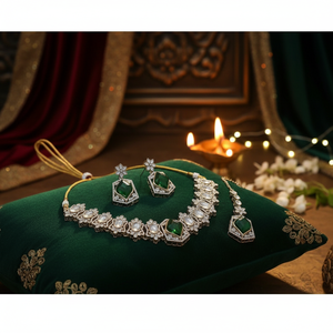 Traditional Kundan Antique <b>Gold</b> Plated Ethnic High Quality Necklace <b>Set</b> Earrings Maang Tikka Wedding Anniversary Engagement - Product Image 3