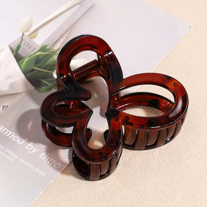 Pince à cheveux coréenne simple et rétro en plastique, polyvalente, style papillon, pour queue de cheval et chignon, pince requin, style rétro - Product Image 5