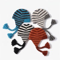 Nouveau design tendance : Bonnets personnalisés bicolores de haute qualité avec cache-oreilles, nœud tressé et pompon, pour l'hiver