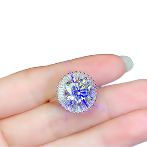 Bague de mariage pour femme en argent S925 plaqué rhodium avec certificat IGI, diamant de laboratoire HPTP CVD rond de 1 carat et zircon 5A - Product Image 1