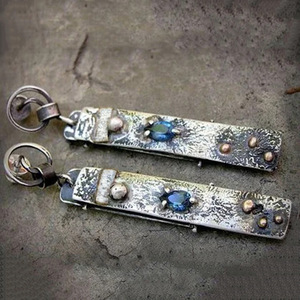 Orecchini Pendenti Vintage in Stile Etnico Blu a Goccia per Donne, Gioielli Lunghi e Alla Moda - Product Image 3