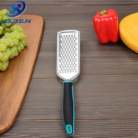 Ecologische handmatige roestvrijstalen grove rasp met antislip handvat voor keuken, fruit & groentegereedschap