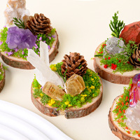 JianLan Grappe de cristaux naturels bruts avec mousse préservée, micro-paysage sur base en bois, pierre précieuse de guérison, décoration de mariage et d'anniversaire