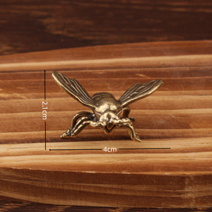 Solid Brass Bee Desktop <b>Ornament</b> Traditional Tea Ceremony Home Office Decorative Figurine Irregular Shape Single Piece Package - Product Image 4