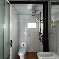 Maison conteneur extensible en panneaux sandwich d'acier de 20 pieds, style Mid-Century Modern, respirante, pour usage extérieur (magasins, toilettes, entrepôts)