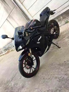 Motocyclettes sportives <span class=keywords><strong>Yamaha</strong></span> 250cc d'occasion pour la vente au détail nationale - Product Image 2