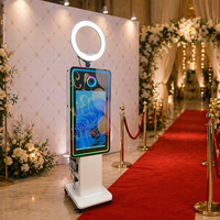 Cabina de Fotos con Espejo Táctil de 32 Pulgadas Lista para Enviar, Pantalla LCD, Software Gratuito, Compartir en Redes Sociales e Impresiones Instantáneas para Eventos