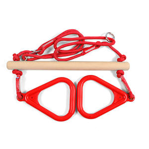 מגרש משחקים לילדים של טרפז עץ עם טבעות כושר פלסטיק ערכת נדנדה חיצונית מקורה - Product Image 3