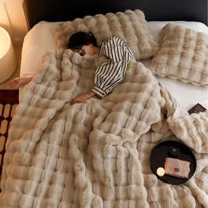 Faux Rabbit Fur Plush Blanket 100x160cm <b>Quilted</b> Soft Warm Bedding Luxury Style Rectangular Solid Color - Product Image 4