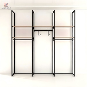 Espositore <span class=keywords><strong>per</strong></span> Abbigliamento Moderno e Minimalista, Scaffale Multifunzionale in Tubo d'Acciaio Nero, Arredamento di Alta Gamma <span class=keywords><strong>per</strong></span> Negozi di Abbigliamento - Product Image 5