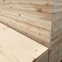 Chine Vente en gros Meilleure qualité Construction 2x4 Planches de pin Bois de pin naturel