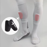 Piuluvor Mini protège-tibias de football ultra légers 40g, protection de base, extra petits 10 6,3 cm, toutes saisons, pour hommes et femmes