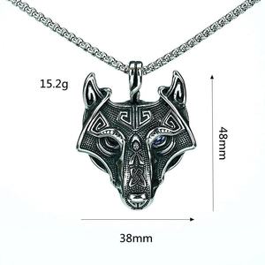 Colgantes y Amuletos Personalizados de Acero Inoxidable Únicos: Cabeza de Lobo Fenrir Vikingo, Nudo Celta, Ojo de Cristal, Mitología Nórdica - Product Image 5