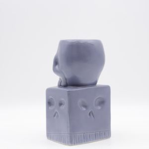 סיטונאי מותאם אישית פורצלן יד פורצלן יד חביי קוקטייל זכוכית אפור קרמית שלד שלד פנים קוביות וראש tiki - Product Image 3