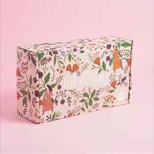 Biểu tượng tùy chỉnh OEM Thiết kế quần áo màu đen phẳng vừa giấy bưu phẩm gửi thư gói bao bì hộp các tông sóng vận chuyển hộp - Product Image 4