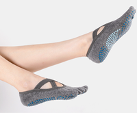 Chaussettes de yoga croisées antidérapantes à 5 orteils pour chaussettes Pilates à cinq orteils à la mode pour femmes professionnelles Ultimate Grip