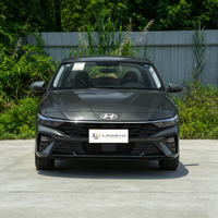 Hyundai Elantra Berline à essence Voiture de tourisme abordable pour le marché étranger
