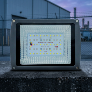 Projecteur LED extérieur 50W à montage en surface, lumière du jour 5000K, étanche IP65, en aluminium robuste, éclairage de sécurité mural, haute luminosité - Product Image 1
