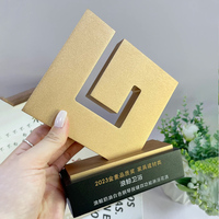 Trophée personnalisé fabrique une coupe de trophée de récompense avec plaque vide de cadeau d'affaires de base en bois
