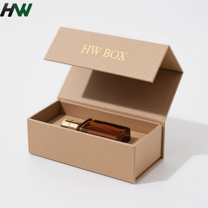 Boîte rigide en carton de luxe avec fermeture magnétique, logo personnalisé en estampage à chaud, laminage mat, gaufrage, boîte cadeau pour parfum - Product Image 4
