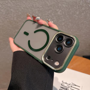 Funda Magnética con Tacto de Seda para iPhone 13 Pro Max 15 Plus, Marco Metálico para Cámara, Funda Protectora Antigolpes para iPhone 14 Pro Max - Product Image 1