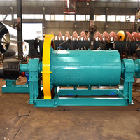 Broyeur à billes industriel XKJ 1-2TPH pour l'extraction d'or dans la roche avec moteur et boîte de vitesses